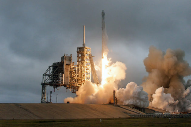 SpaceX Falcon 9 liftoff