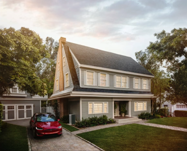 Solar roof tiles