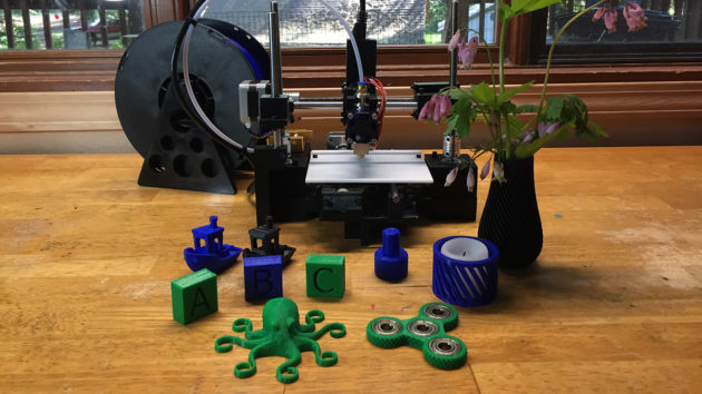 An early prototype of the BuildOne 3D printer