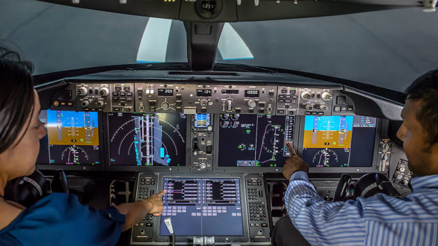 777X cockpit