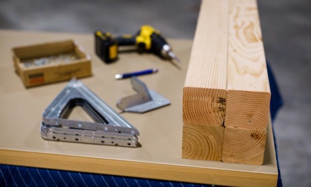 Door desk