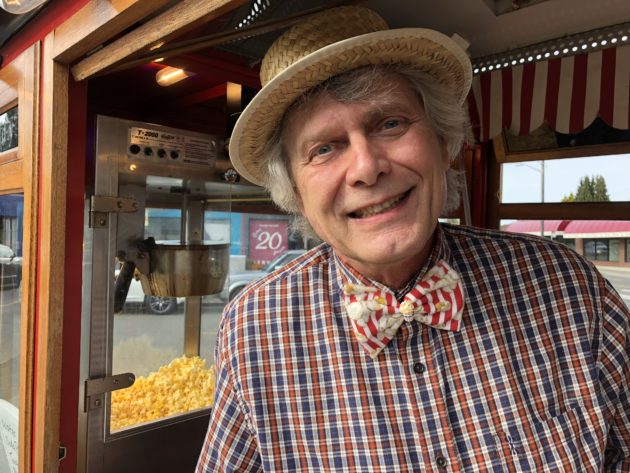 Popcorn truck