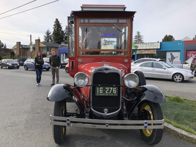 Popcorn truck