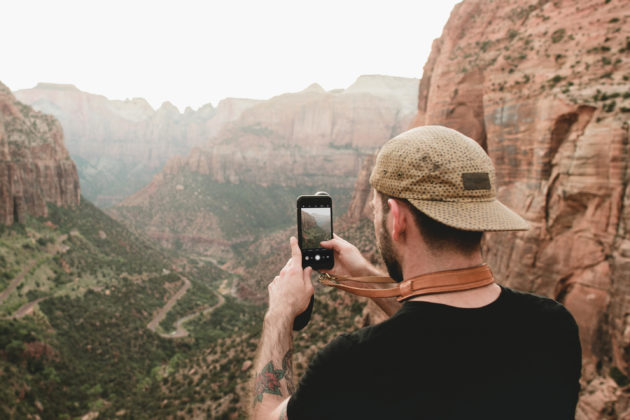 Moment app