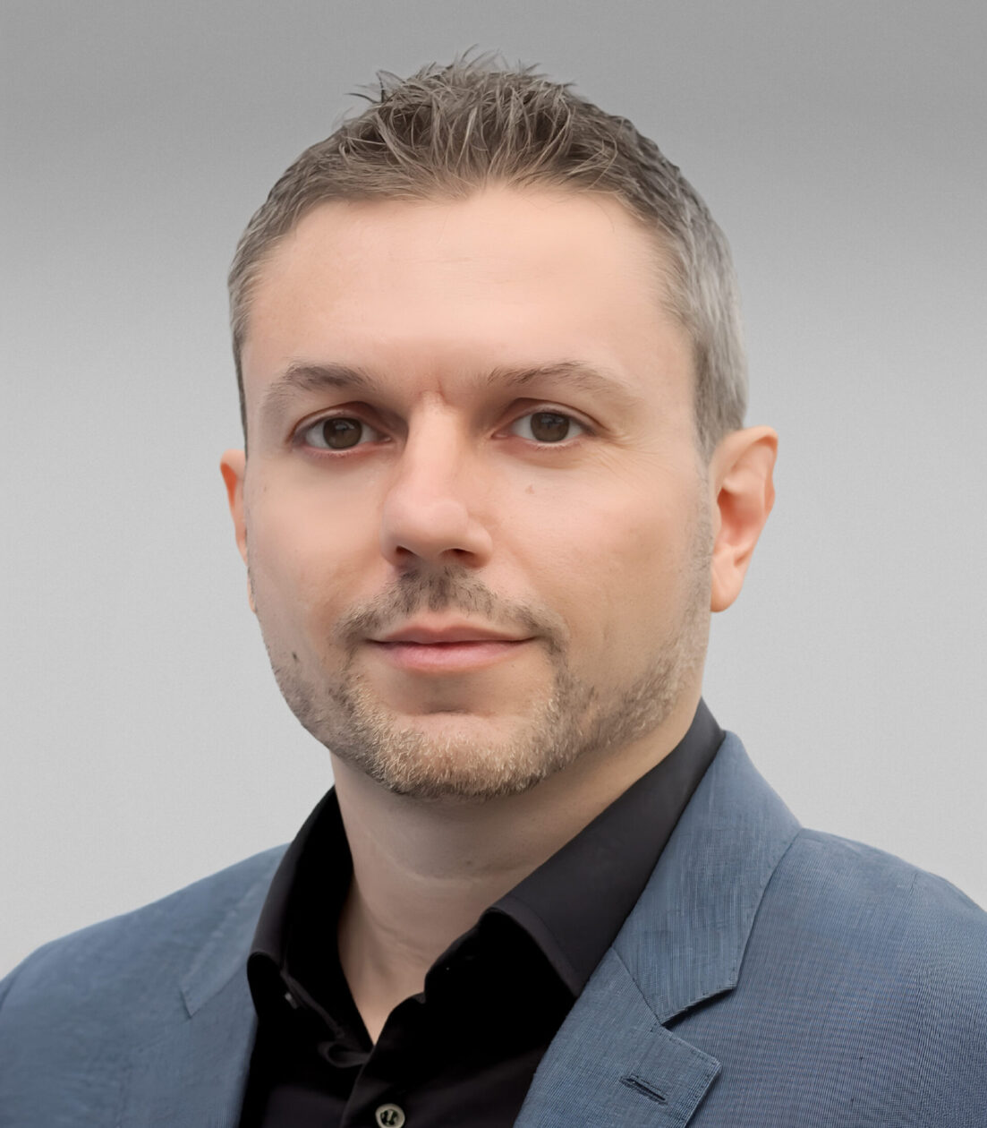 Redfin fills CEO role with former Meta VP Alessio Sanfilippo after acquisition by Rocket