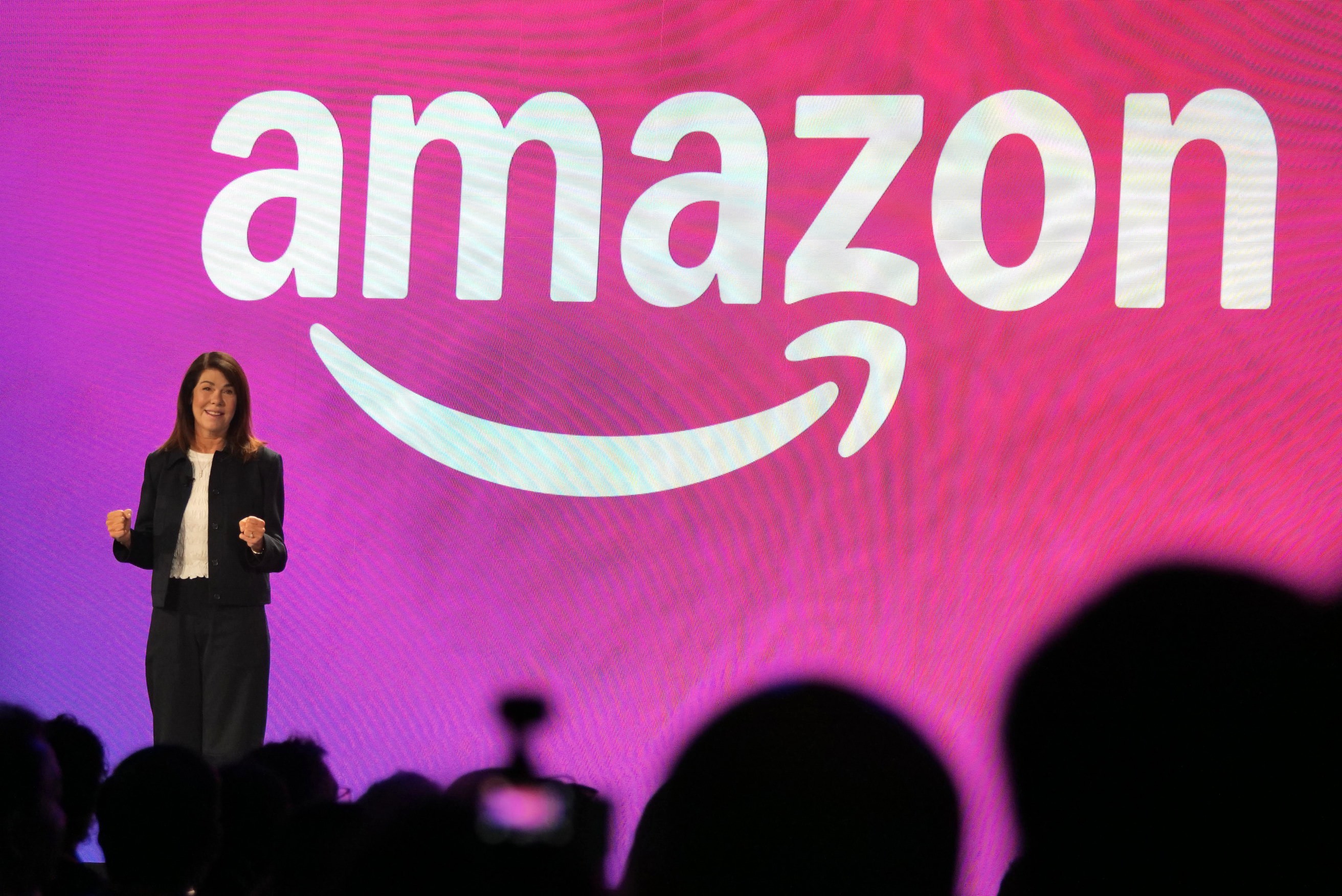 Amazon даст продавцам управлять продажами на Walmart, eBay, Shopify и TikTok из Seller Central
