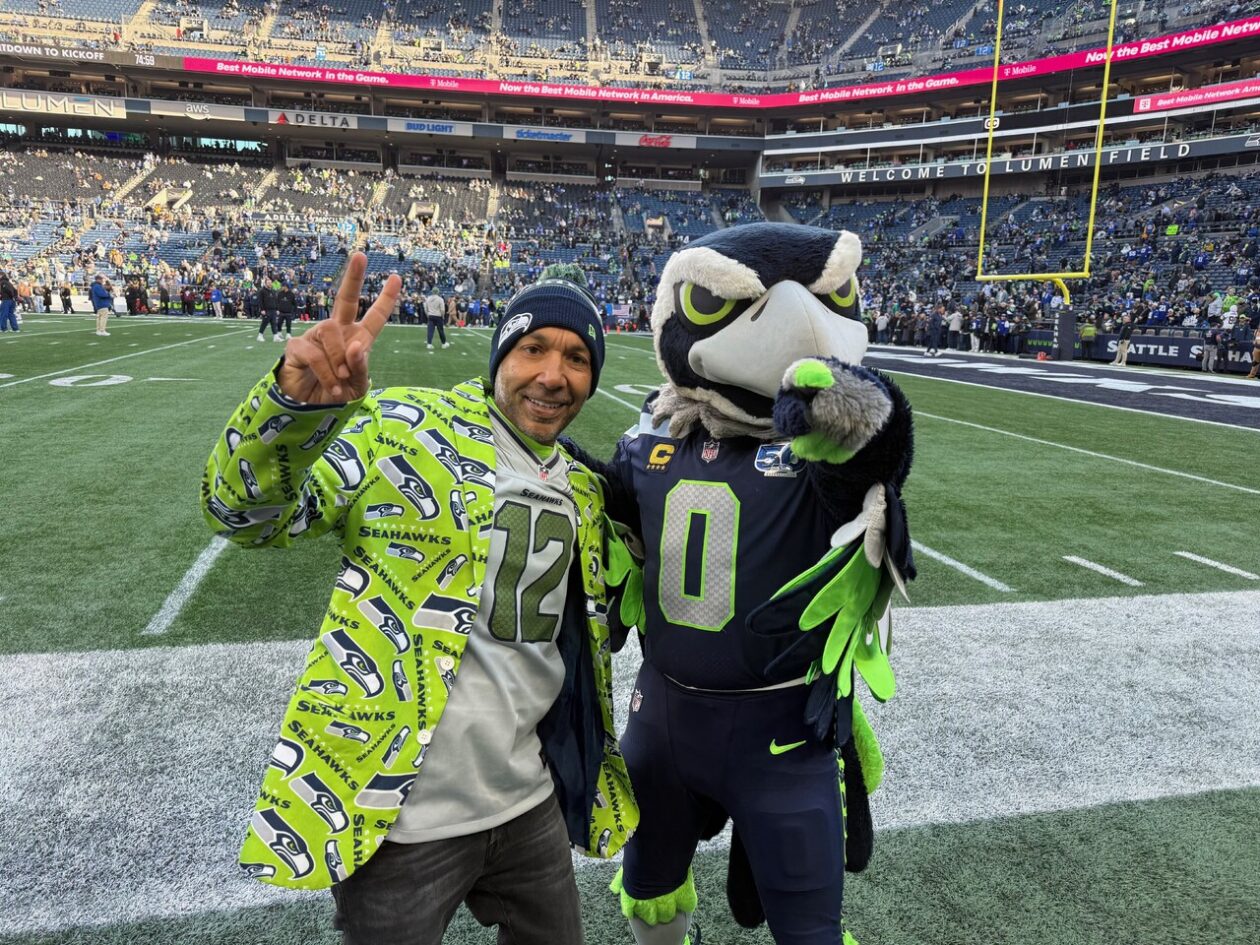 New Seahawks co-owner with deep Seattle tech roots says, ‘I’m the 12th man … I want to represent that’